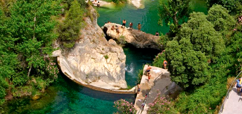 Patrick nos muestra la belleza del Pou Clar